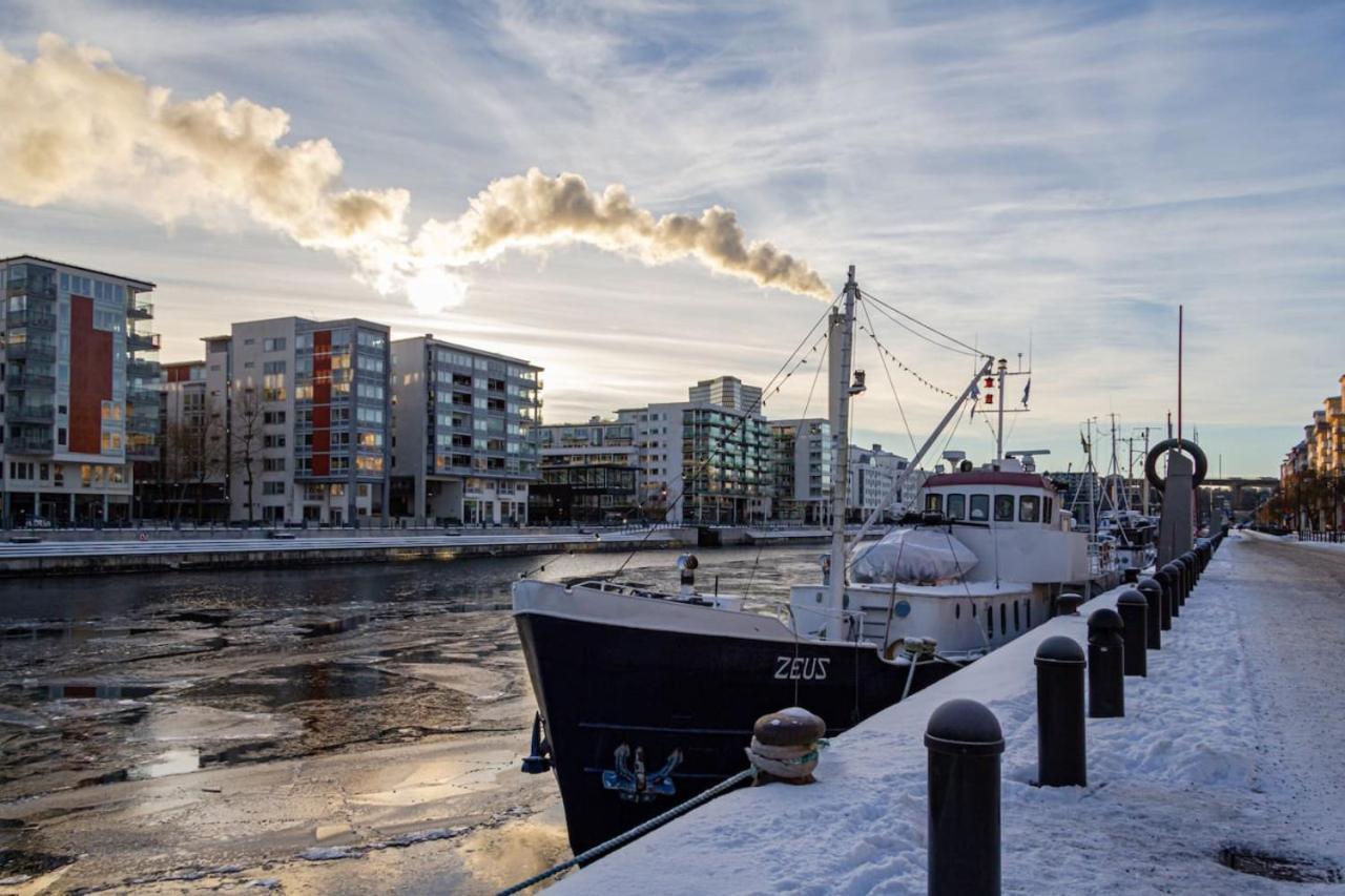 Low-Cost Stay In Sofo, Construction Work Stockholm Buitenkant foto
